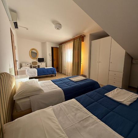 Hotel Gasperoni San Marino Esterno foto