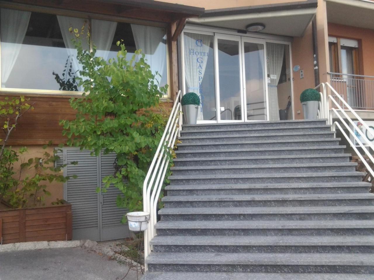 Hotel Gasperoni San Marino Esterno foto